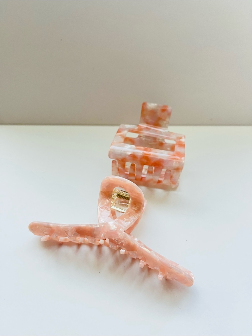 Marble Pink Resin Hair Claw Clips - Set of 2